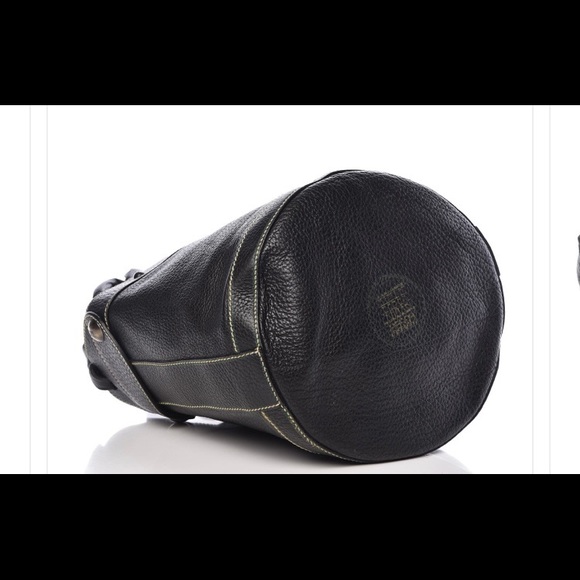 Fendi black leather Palazzo shoulder bucket bag Authentic - Picture 13 of 13